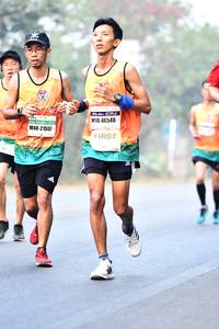 BIB: 46548, 21557
                            <button type="button" onclick="openModal(10165033)" class="btn btn-primary btn-sm float-right btn-popup" data-toggle="modal" data-target=".modal-high-quality">
                        <i class="fas fa-shopping-cart"></i> Add to Cart
                    </button>
                                            <button type="button" onclick="isThisMe(10165033, true)" class="btn btn-success btn-sm float-right btn-popup btn-isme hidden" data-toggle="tooltip" data-placement="bottom" title="นี่คือรูปของคุณใช่ไหม คลิกที่นี่เพื่อเอาเข้าอัลบั้ม">
                        <i class="fas fa-plus"></i> Add to album
                    </button>
                    <button type="button" onclick="isThisMe(10165033, false)" class="btn btn-warning btn-sm float-right btn-popup btn-isnotme hidden">
                        <i class="fas fa-ban"></i> Remove from album
                    </button>